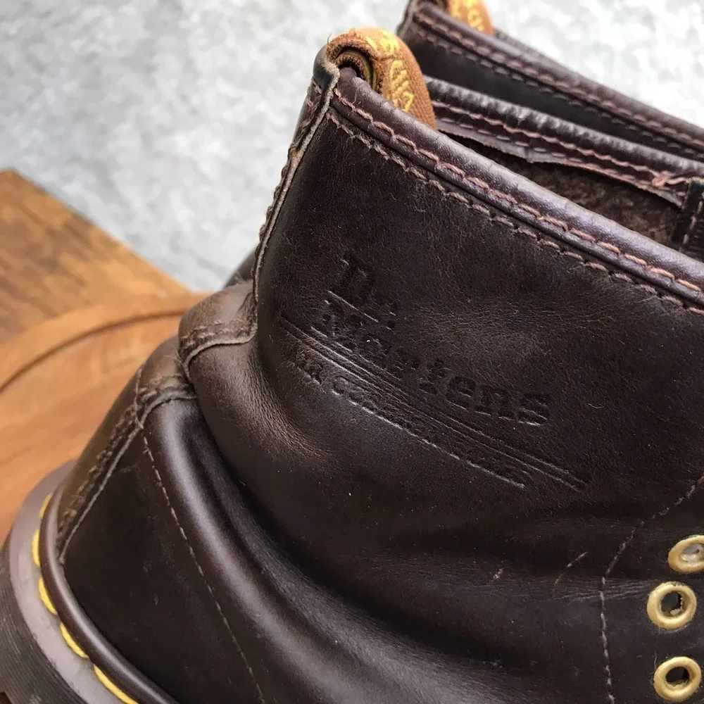Dr Doc Martens 1460 8-Eye Boots Mens US 7 Aztec Crazy Horse Leather England Made